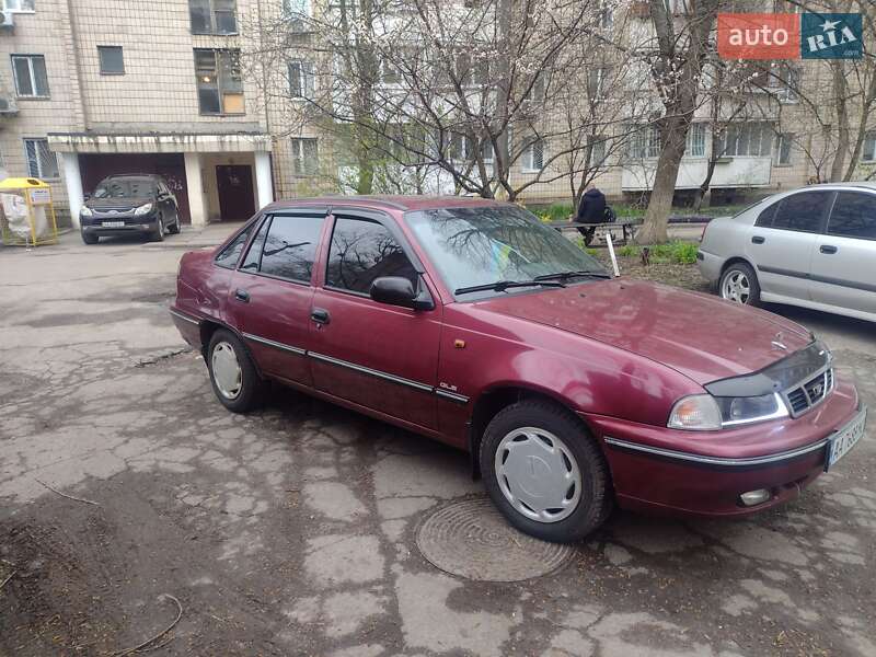Седан Daewoo Nexia 2008 в Киеве