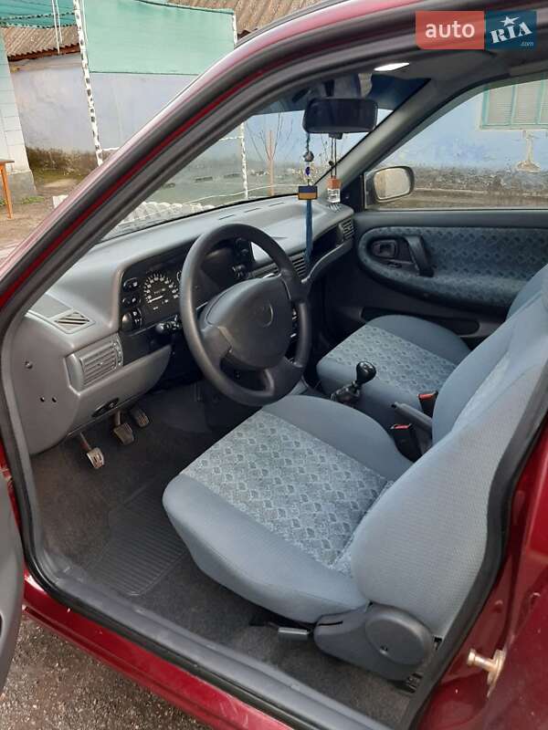 Седан Daewoo Nexia 2007 в Новій Одесі