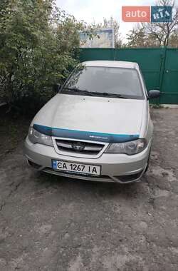 Седан Daewoo Nexia 2008 в 