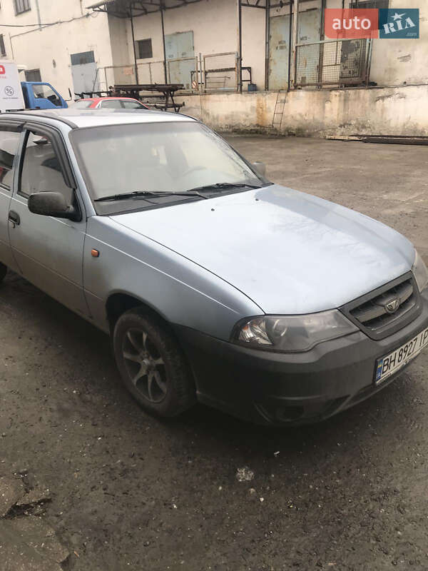 Седан Daewoo Nexia 2010 в Одессе