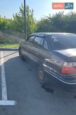 Седан Daewoo Nexia 2006 в 