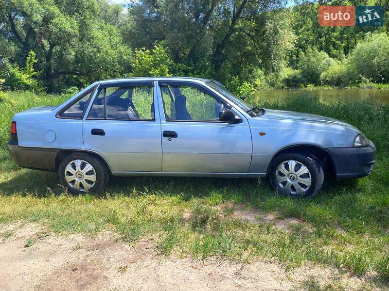Daewoo Nexia 2011