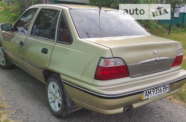 Седан Daewoo Nexia 2008 в Емильчине