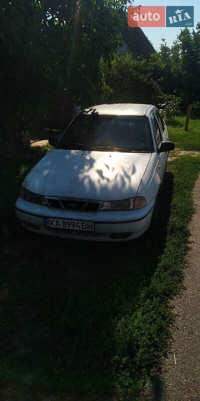 Седан Daewoo Nexia 2008 в Киеве