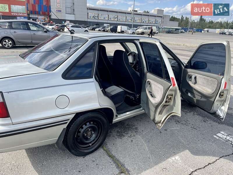Седан Daewoo Nexia 2007 в Харькове