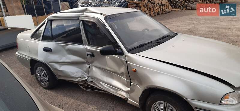 Седан Daewoo Nexia 2006 в Черкассах