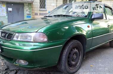 Седан Daewoo Nexia 1997 в Киеве