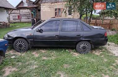 Седан Daewoo Nexia 2011 в Яворове