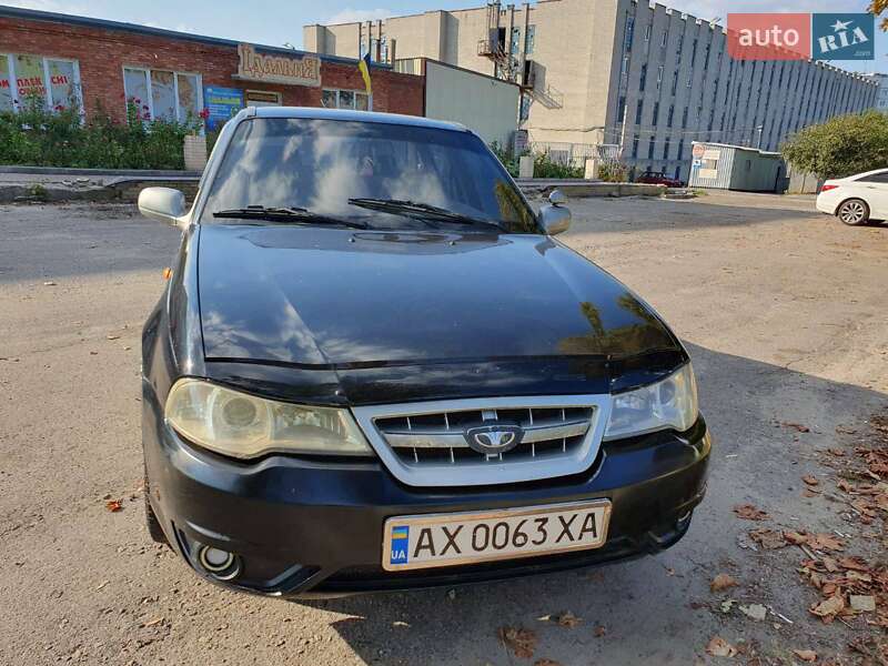 Седан Daewoo Nexia 2010 в Харькове