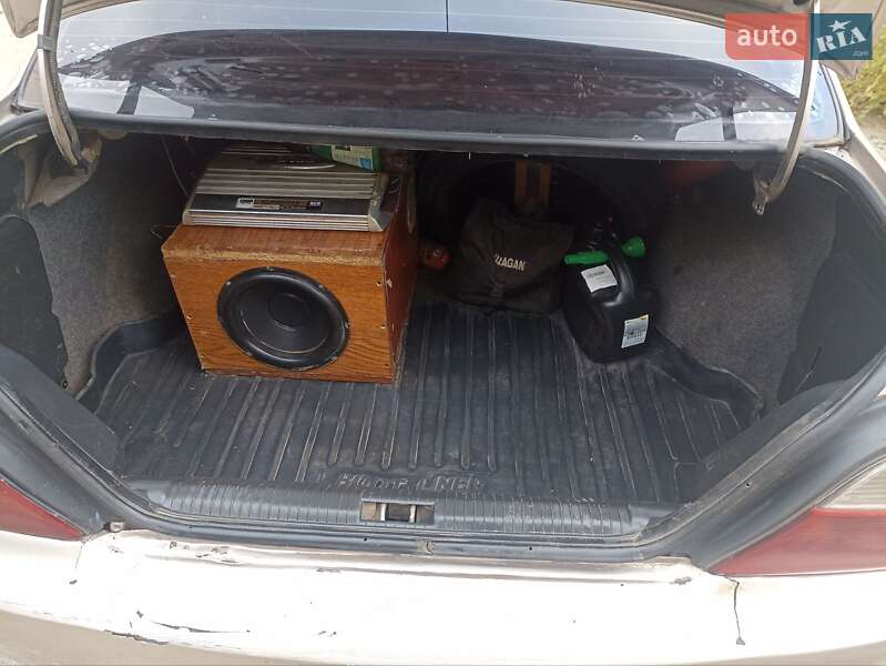 Седан Daewoo Nexia 2008 в Киеве