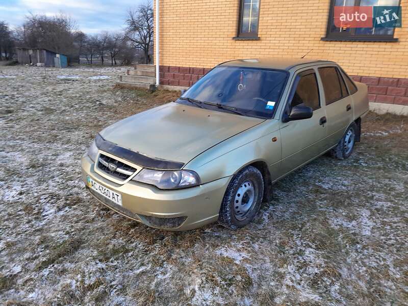 Седан Daewoo Nexia 2008 в Камне-Каширском
