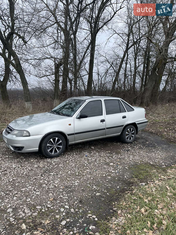 Daewoo Nexia 2006