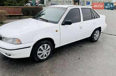 Седан Daewoo Nexia 2007 в Полонному