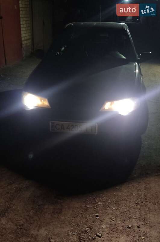 Седан Daewoo Nexia 2011 в Черкасах