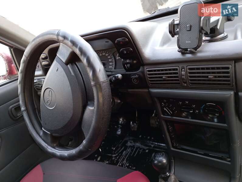 Седан Daewoo Nexia 2008 в Бориславі