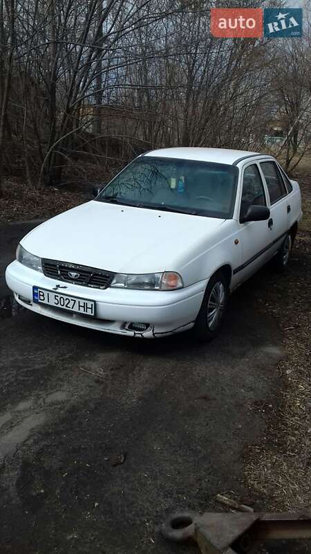 Седан Daewoo Nexia 2007 в Новых Санжарах