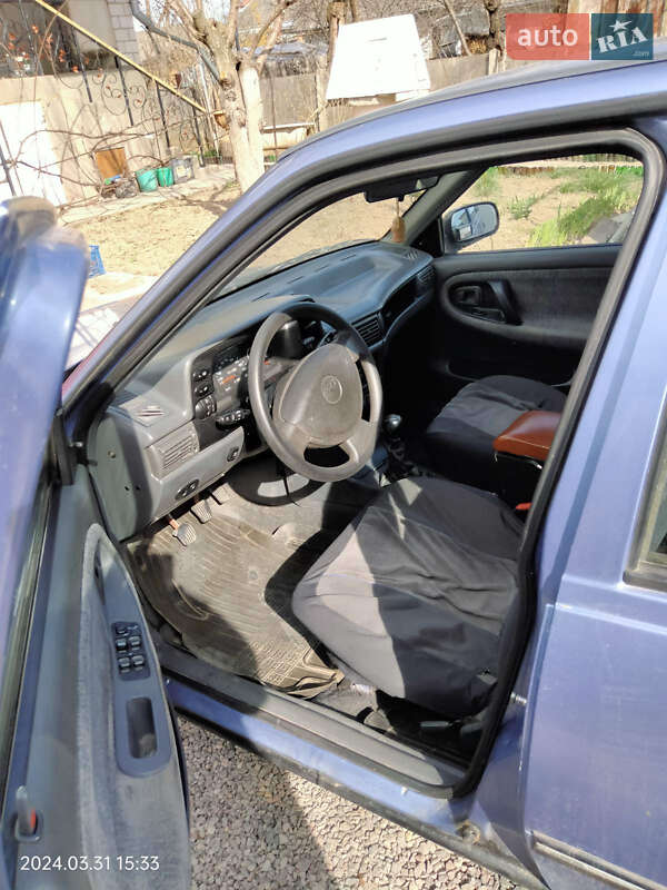 Седан Daewoo Nexia 2008 в Виннице