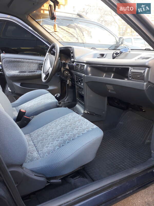 Седан Daewoo Nexia 2007 в Києві