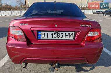 Седан Daewoo Nexia 2011 в Полтаве