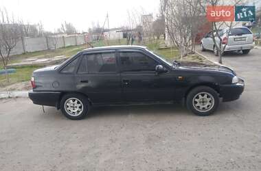 Седан Daewoo Nexia 1995 в 