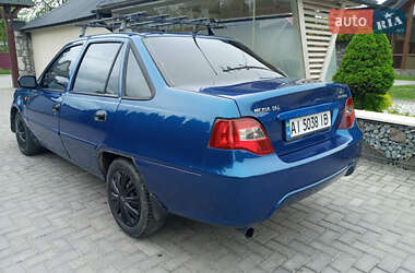 Седан Daewoo Nexia 2010 в Косові