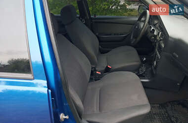 Седан Daewoo Nexia 2010 в 