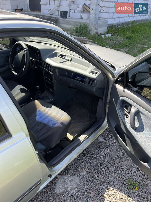 Седан Daewoo Nexia 2007 в Киеве фото 8 Седан Daewoo Nexia 2007 в Киеве