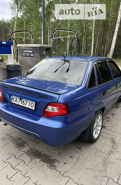 Седан Daewoo Nexia 2008 в Киеве