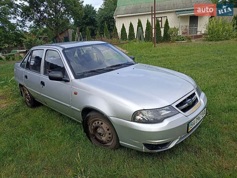 Седан Daewoo Nexia 2012 в Черкассах фото 3 Седан Daewoo Nexia 2012 в Черкассах