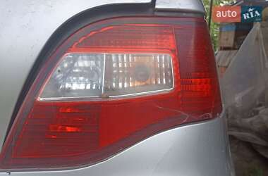 Седан Daewoo Nexia 2012 в 