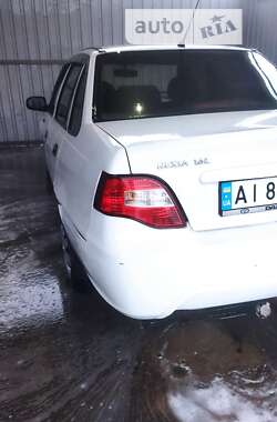 Седан Daewoo Nexia 2010 в Броварах