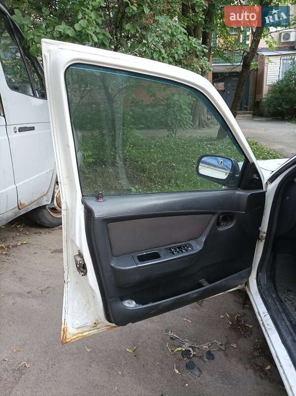Седан Daewoo Nexia 2010 в Харькове