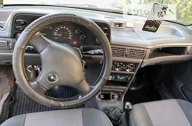Седан Daewoo Nexia 2006 в 