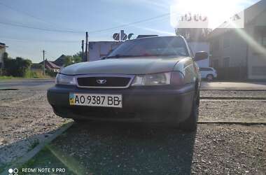 Седан Daewoo Nexia 2008 в Мукачево