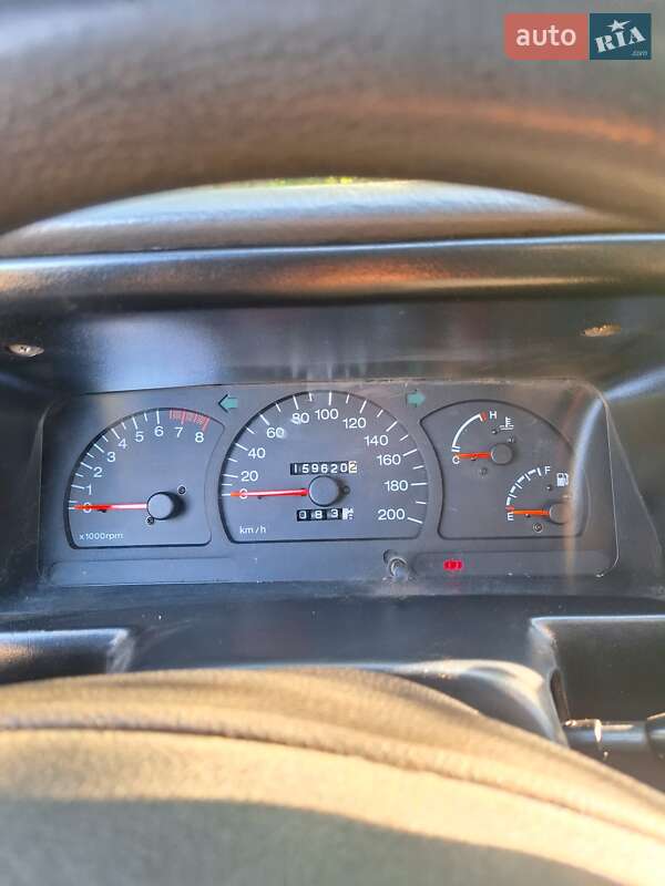Седан Daewoo Nexia 2008 в Одессе