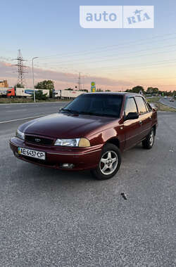 Седан Daewoo Nexia 1996 в Дніпрі