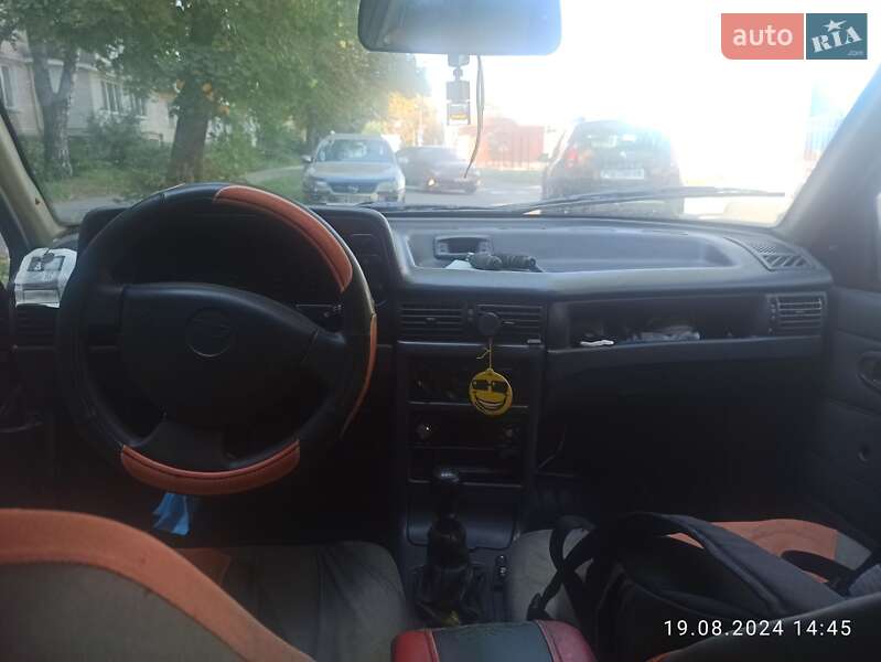 Седан Daewoo Nexia 2007 в Борисполі