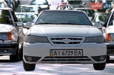 Седан Daewoo Nexia 2012 в 