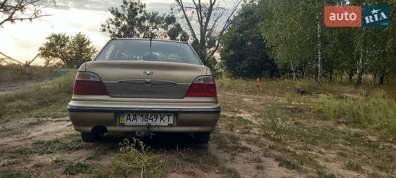 Седан Daewoo Nexia 2007 в Киеве