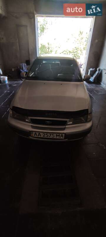 Седан Daewoo Nexia 1997 в Городенке