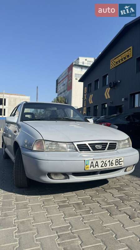 Седан Daewoo Nexia 1997 в 