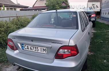 Седан Daewoo Nexia 2011 в Звенигородке