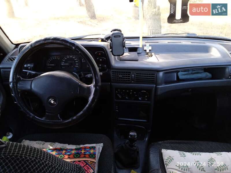 Седан Daewoo Nexia 1997 в Ахтырке