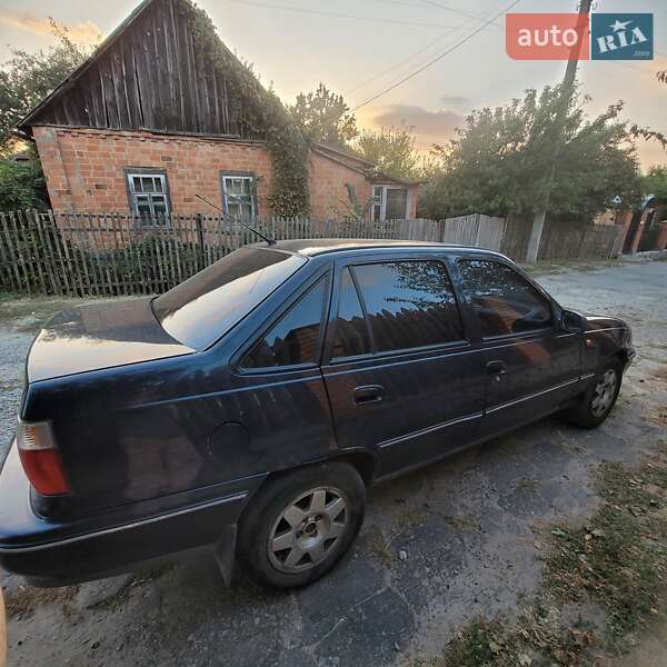 Седан Daewoo Nexia 2006 в Полтаві