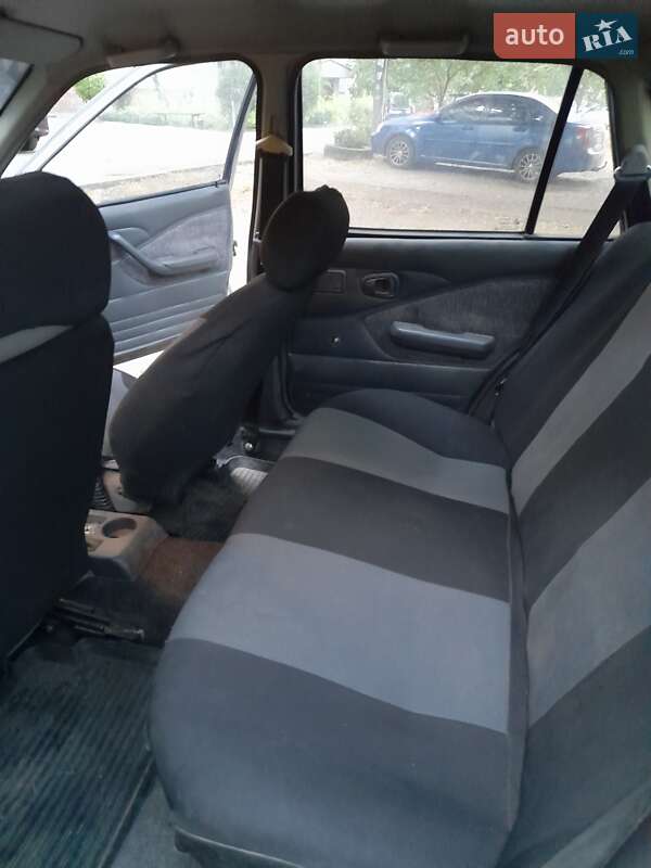 Седан Daewoo Nexia 2008 в Черкассах
