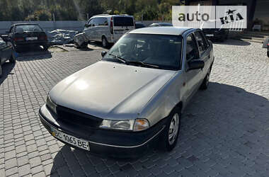 Седан Daewoo Nexia 2007 в Львові