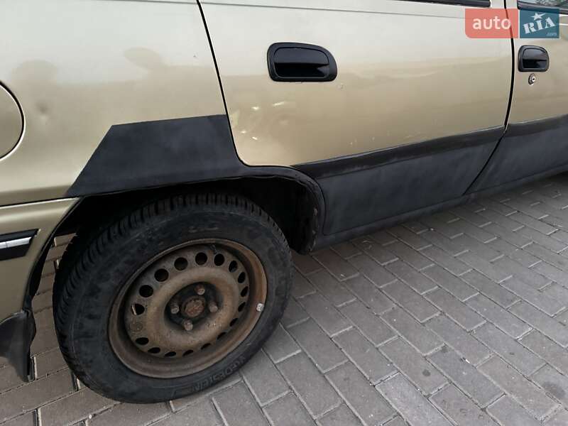 Седан Daewoo Nexia 2007 в Сумах