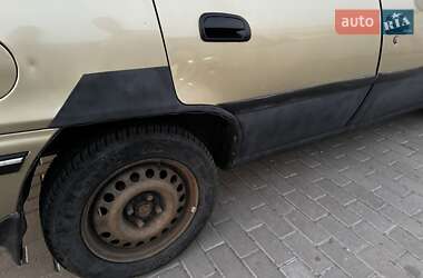 Седан Daewoo Nexia 2007 в 
