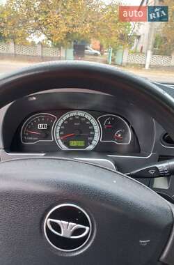 Седан Daewoo Nexia 2008 в 