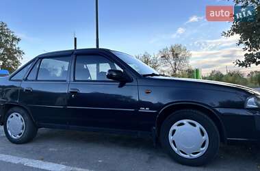 Седан Daewoo Nexia 2012 в 